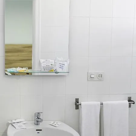 Vía Sevilla - Cádiz Alojamiento&restaurante Hotel *
