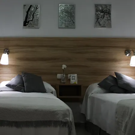 Hotel Vía Sevilla - Cádiz Alojamiento&restaurante